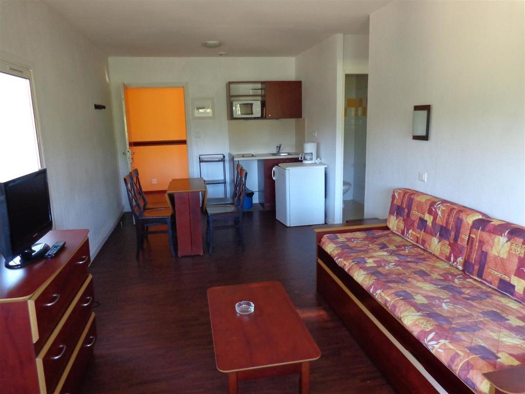 Appartement Le Domaine Des Oliviers à Saint-Cyr-sur-Mer Chambre photo