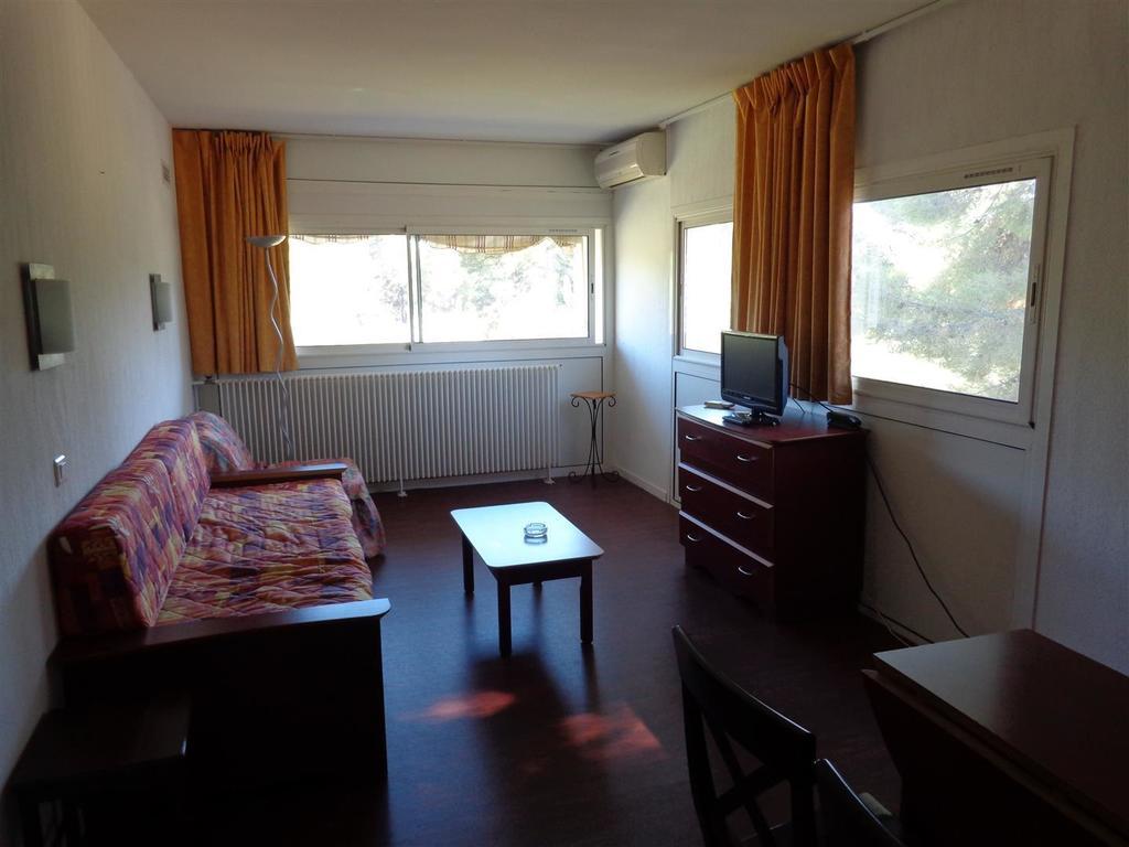Appartement Le Domaine Des Oliviers à Saint-Cyr-sur-Mer Chambre photo